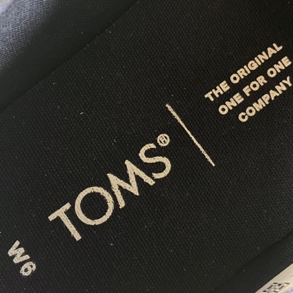 NEW Toms Shoes Womens Size 6 Cordones Indio Sneakers Navy + Red Crosshatch Plaid - Picture 12 of 14